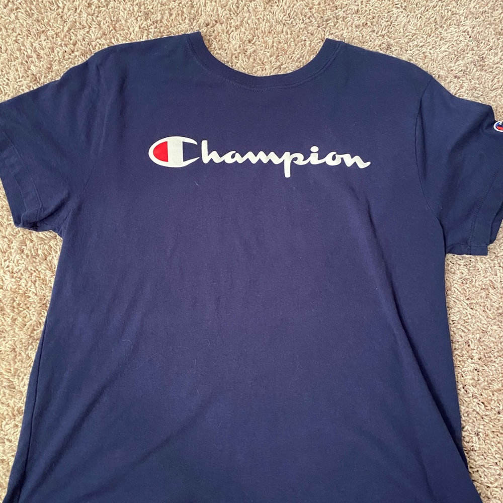 women's large navy champion t-shirt!